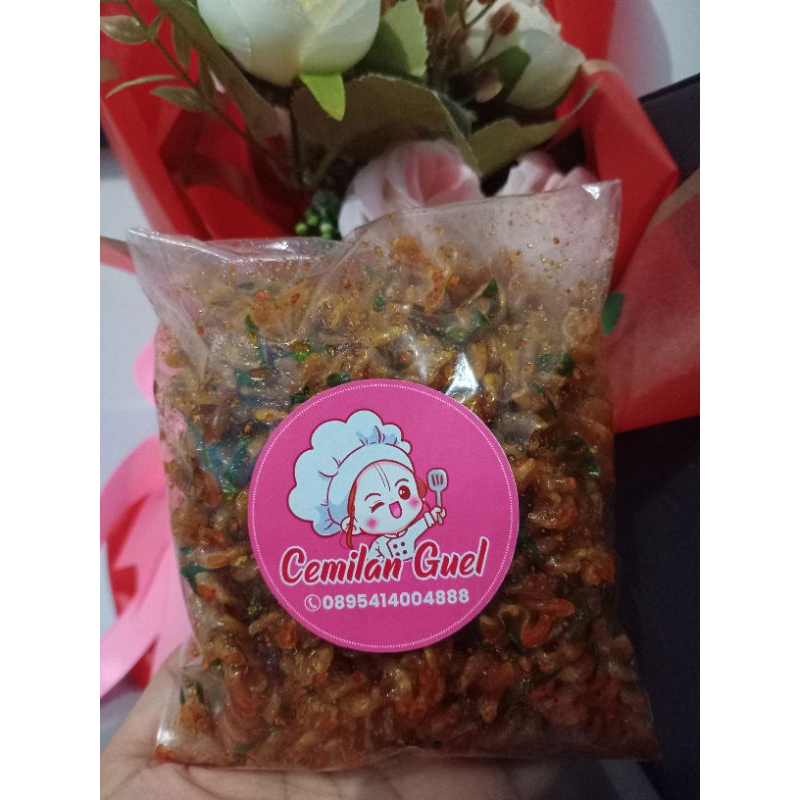 

MAKARONI ULIR PEDAS DAUN JERUK TASIKMALAYA