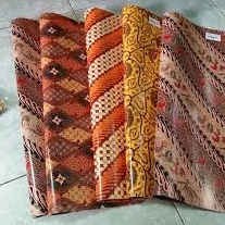 

Big Surprise Kertas Kado Kiky Batik Isi 5 Lembar Pak Original Batik Warna Tersedia
