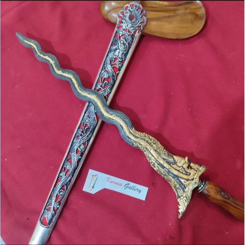 Keris Nogo Sosro Kinatah alusan istimewa