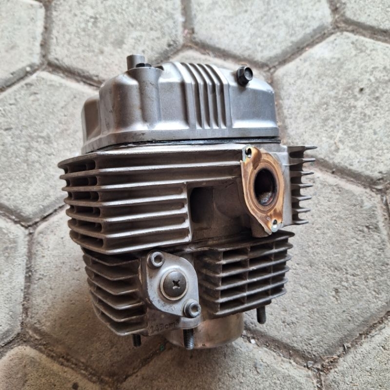 BLOK HEAD CYLINDER SEHER PISTON HEAD DEKSEL MESIN MEGAPRO MONO 150 KARBU ORIGINAL