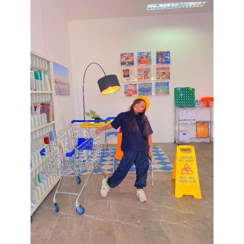 Wonka Black T-SHIRT | Atasan Anak Unisex | Kaos Anak Oversized | Kaos Anak Unisex | Kaos Oversized