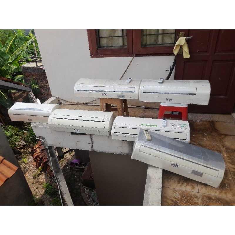REAL GARANSI1TH100%INDOOR AC SECOND1/2PK TANPA OUTDOOR GRATIS100%PASANG INCLUDE DLL