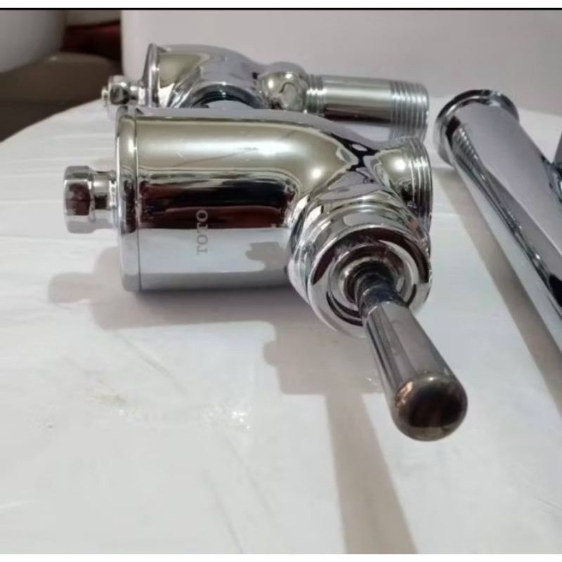 KRAN PUSHVALVE TOTO TV 150 NS // KRAN FLUSHING CLOSET