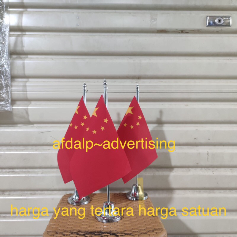 

Tiang meja stenlis dan bendera costume bendera logo berkualitas