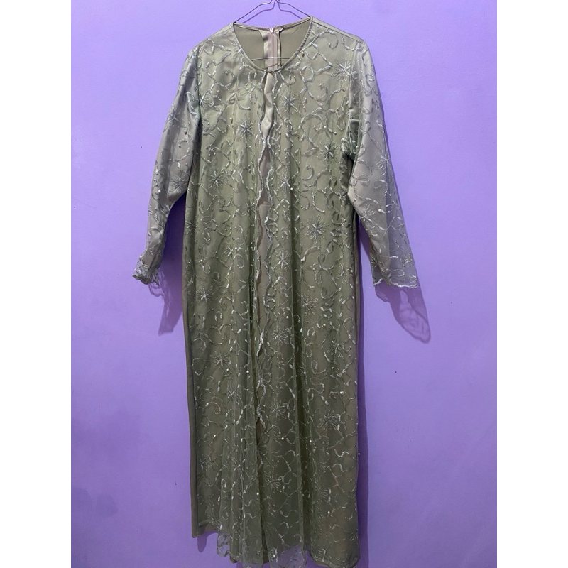 dress hijau sage