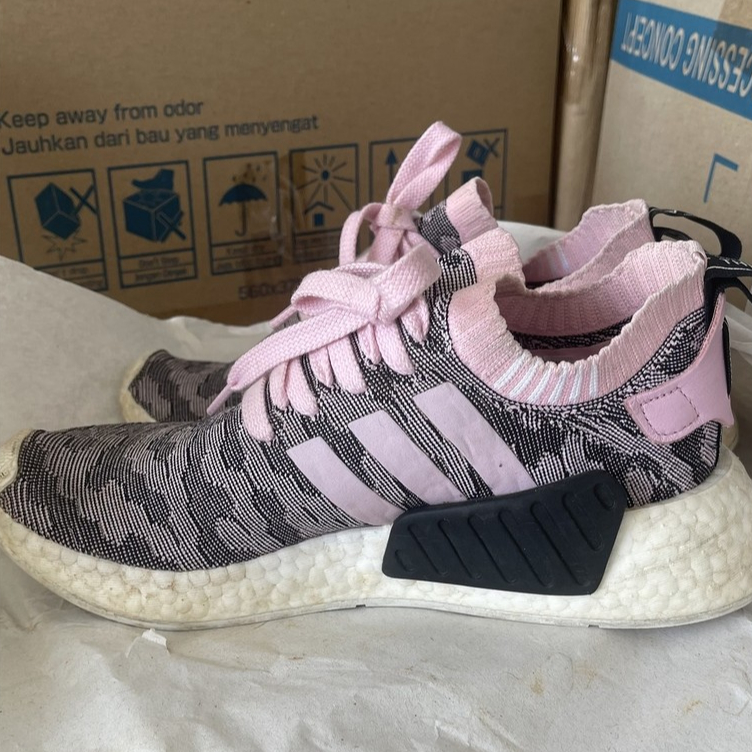 PRELOVED ORI SEPATU ADIDAS SEPATU LARI WANITA NYAMAN EMPUK