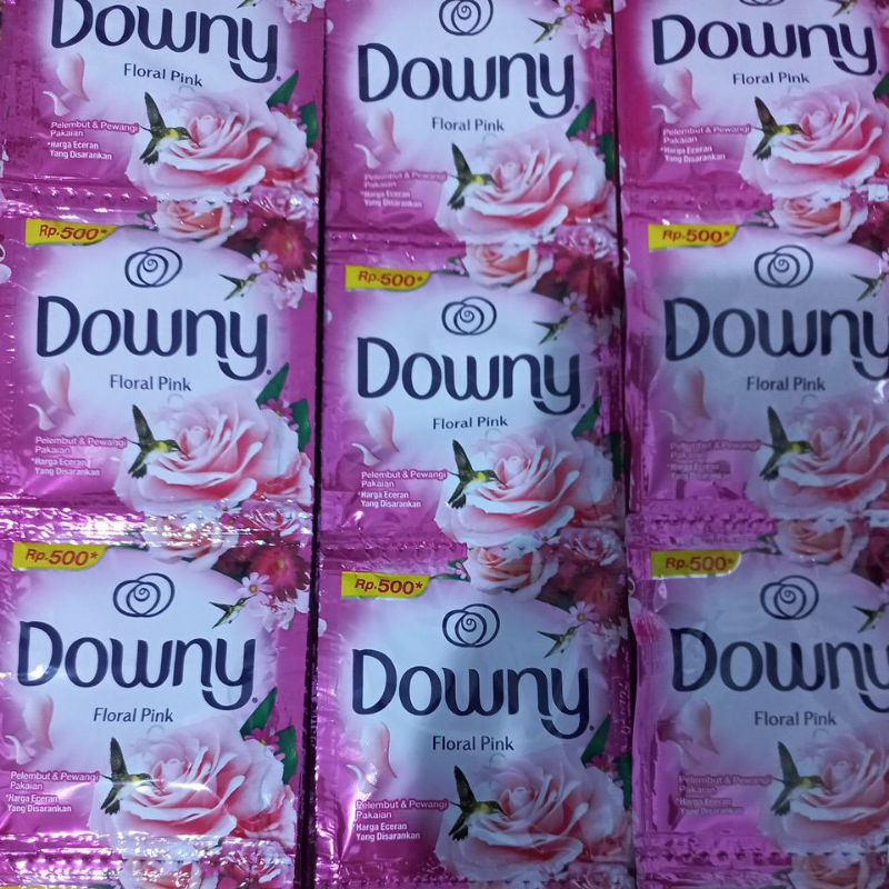 Downy pelembut & pewangi pakaian 8ml