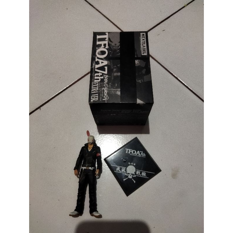 action figure crows zero x worst rabbit kkk