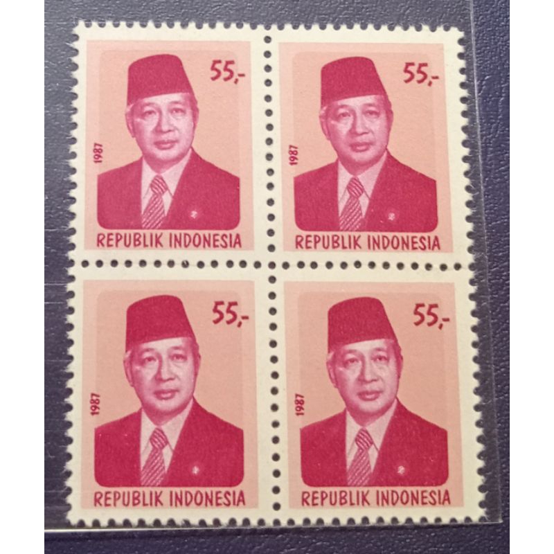 

Prangko Lawas Presiden Soeharto Blok 4(4 keping) THN 1987