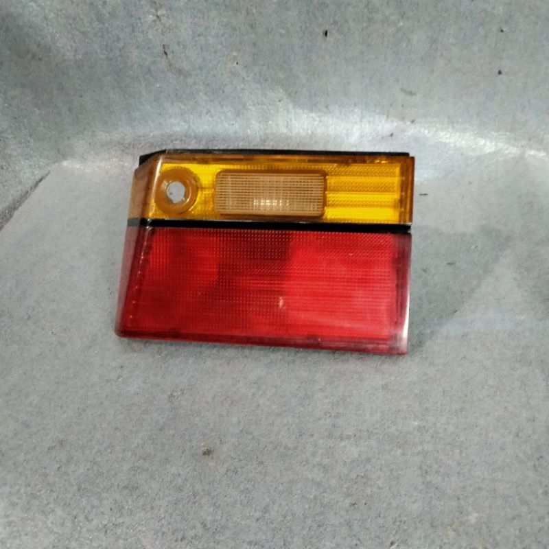 lampu belakang Honda Accord maestro