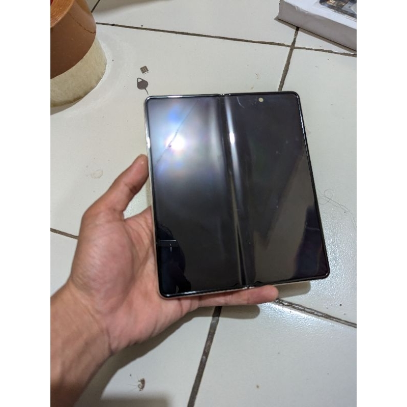 bezel Samsung z fold 4