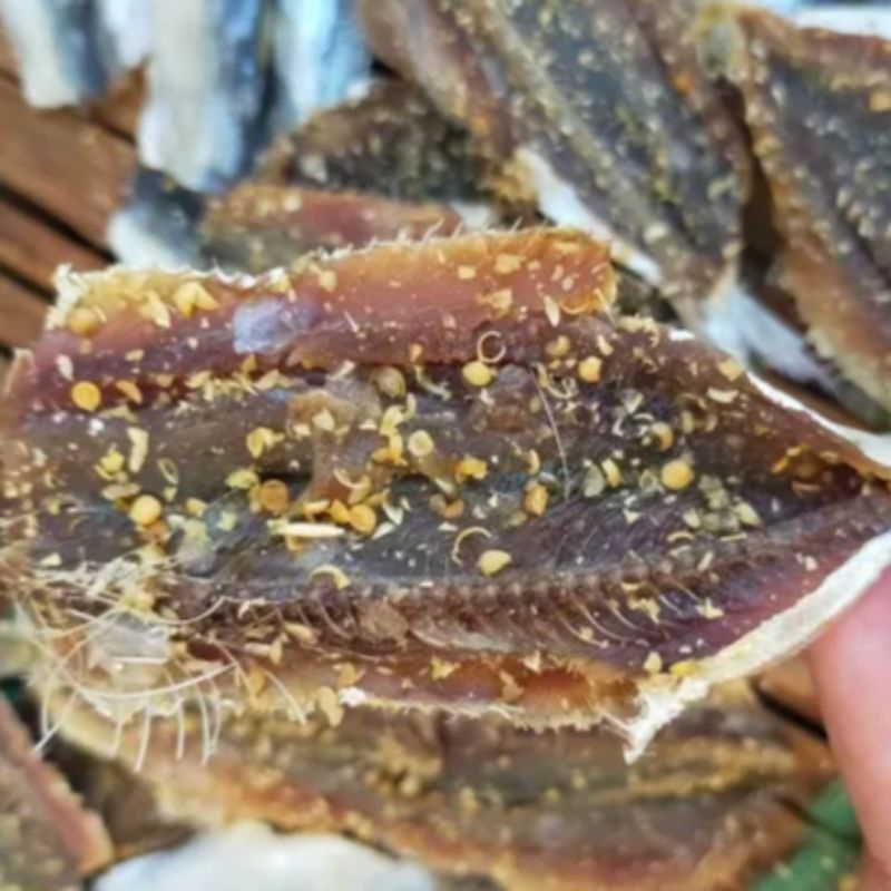 

ikan asin dendeng 250 gr