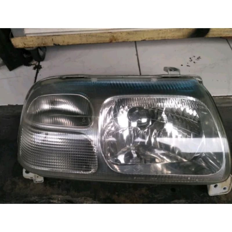 headlamp suzuki escudo 2.0 original