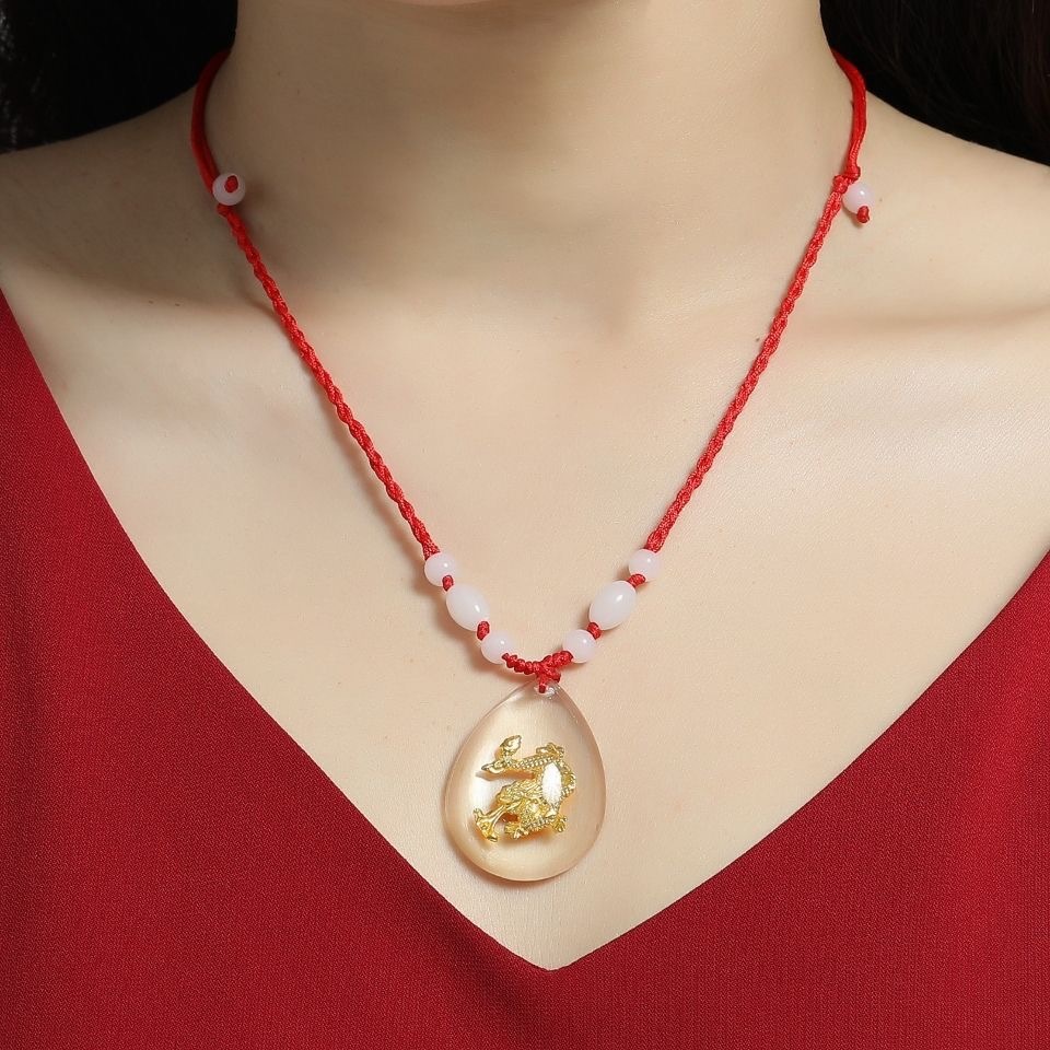 Baattaiy Kalung Glow in Dark Liontin Kristal Bercahaya Liontin Zodiak Emas Indah Kalung Tali Merah