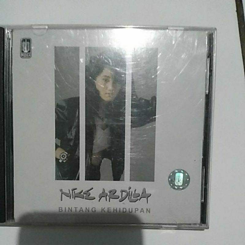 NIKE ARDILA BINTANG KEHIDUPAN. CD ORI