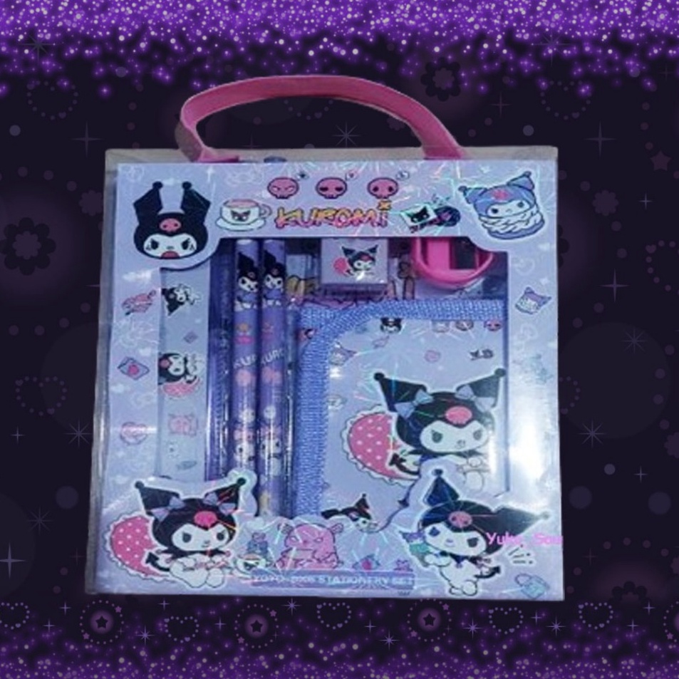 

Model Terkeren Stationary Set Kuromi Paket Belajar Kuromi Alat Tulis Set Kuromi Sanrio Lengkap Dengan Dompet