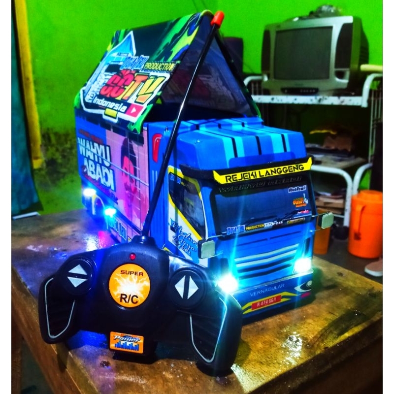 MINIATUR TRUK OLENG PARAH MAINNAN EDUKATIF FUL FARIASI LAMPU WARNA DAN GRATIS BONUS TERPAL TERLARIS 