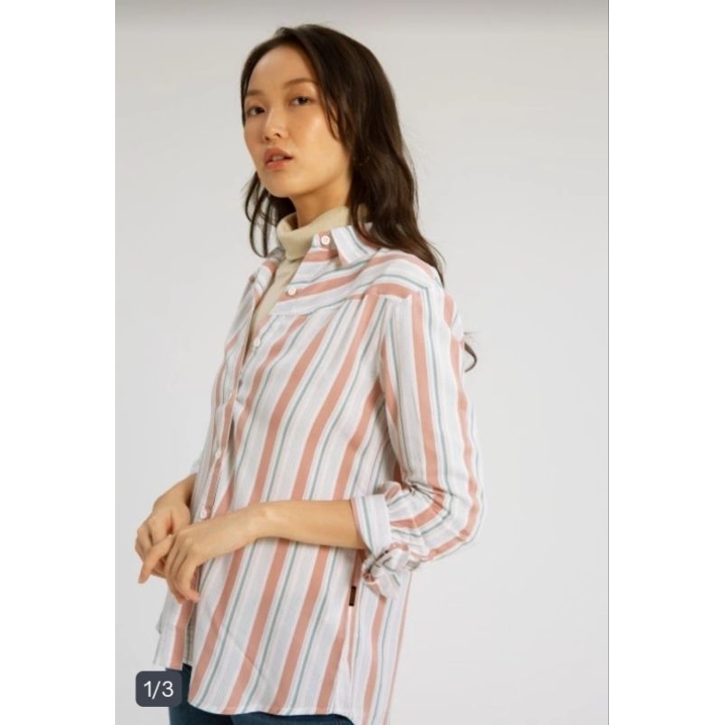 Dust Jeans Kemeja Kelemar / Kemeja Wanita