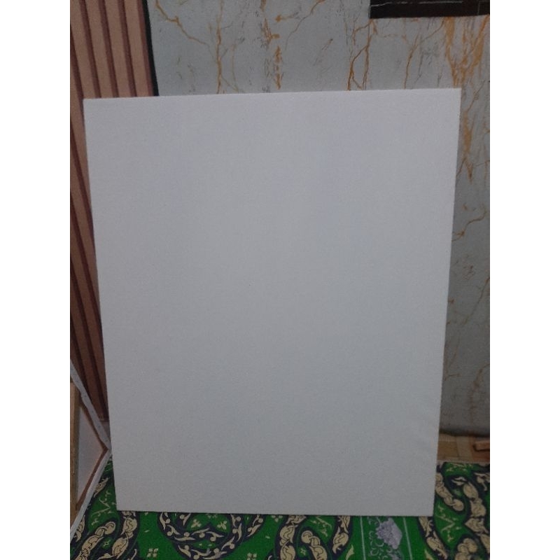 

Kanvas Lukis costum 80 x 60 cm tebal 7 cm
