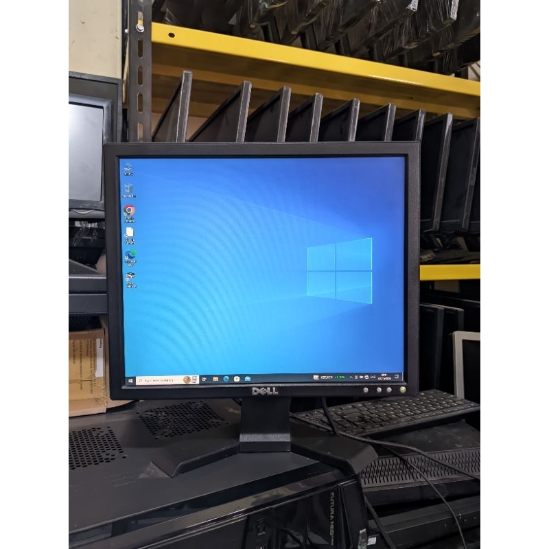 MONITOR DELL LCD KOTAK 17 INCK MURAH