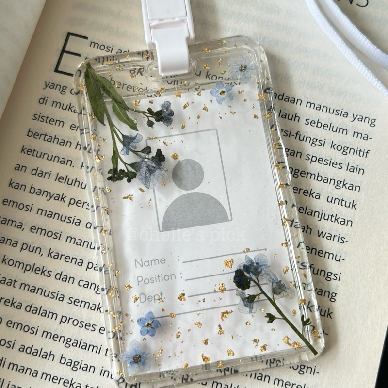 

custom lanyard id card photocard|toploader pc korea|custom id card|custom tempat kartu|hadiah lebaran|hadiah ultah|resin dried flower|pressed dried flower|custom kartu flazz|tempat kartu e-cash