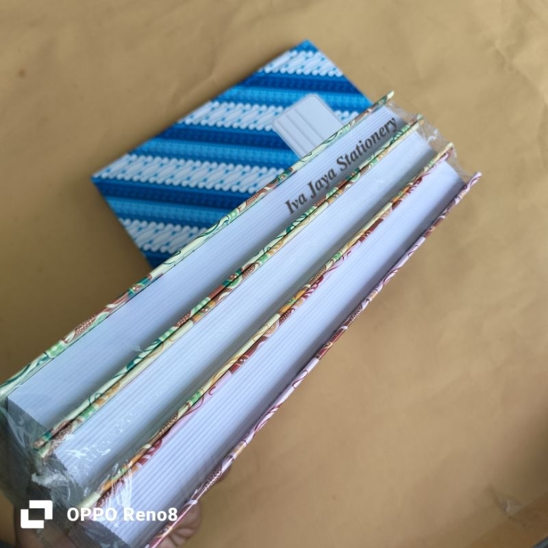 

Buku Tulis Kwarto Paperline Isi 200 Lembar