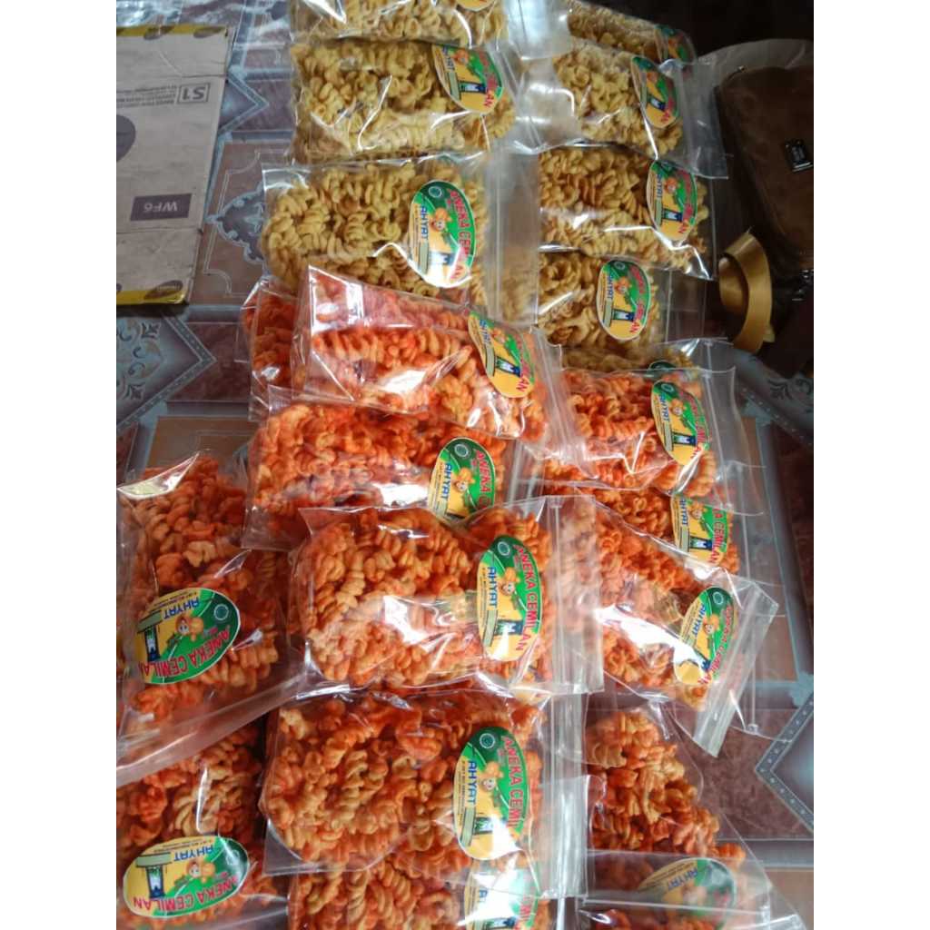 

MAKARONI SPIRAL "AHYAT" (UMKM LINDAWATI)