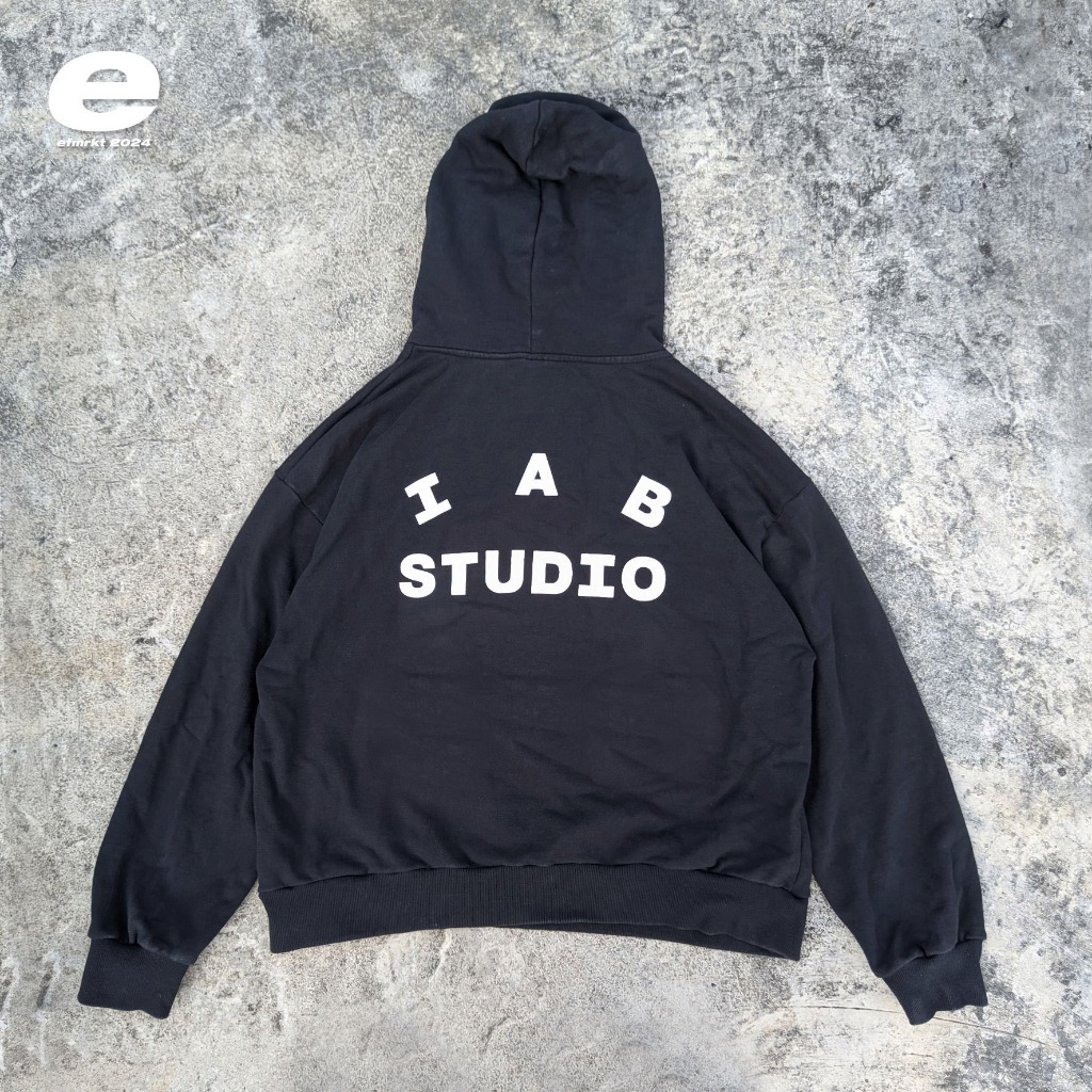 IAB STUDIO hoodie oatmel black 21SSh