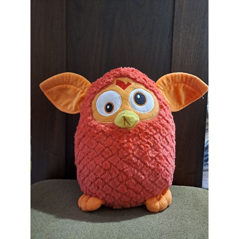 Boneka Furby jumbo