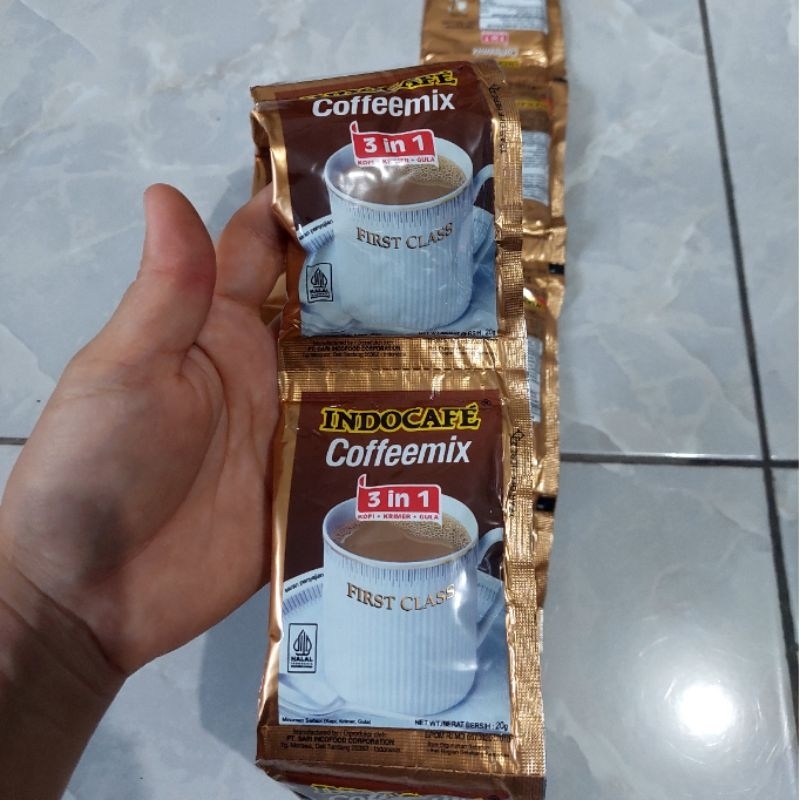 

Indocafe Coffemix 20 gr 3 in1 / 1 renceng @10 sachet