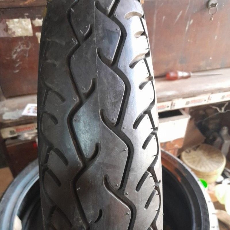 ban luar Pirelli MT66 120/90-18 TUBELESS/BAN HARLEY BAGIAN DEPAN RING 18/ban  tiger bagian belakang