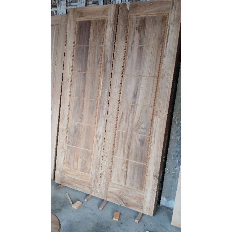 pintu kupu tarung kayu jati kualitas bagus model minimalis bergaris