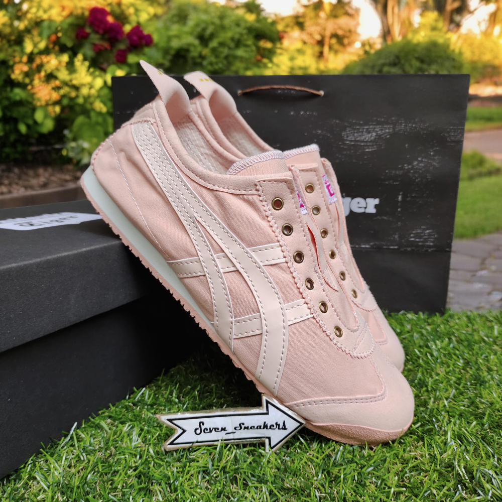 Sepatu Slip On Wanita Baby Peach Bahan Kanvas Tanpa Tali