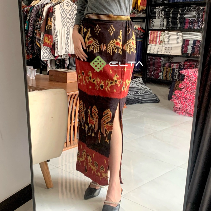 rok tenun span panjang motif sumba