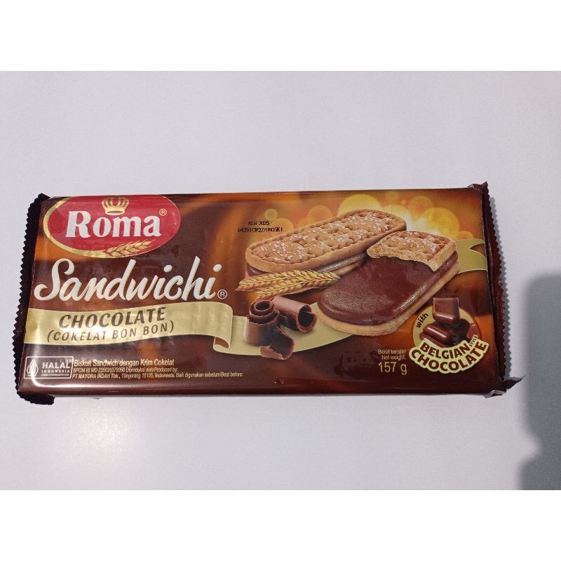 Biskuit Roma Sandwich Coklat