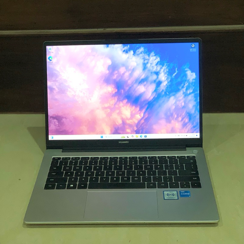 Huawei Laptop MateBook D 14 2023 i3 8GB+256GB (MDF-X) Mystic Silver Second
