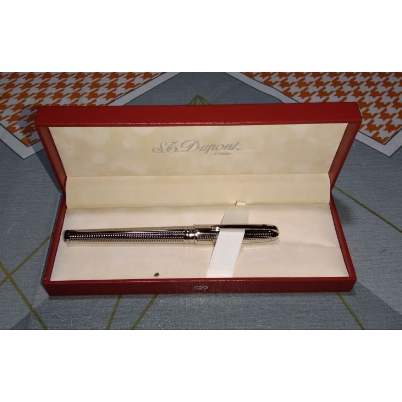 

Bolpen St. Dupont Fountain Pen Original