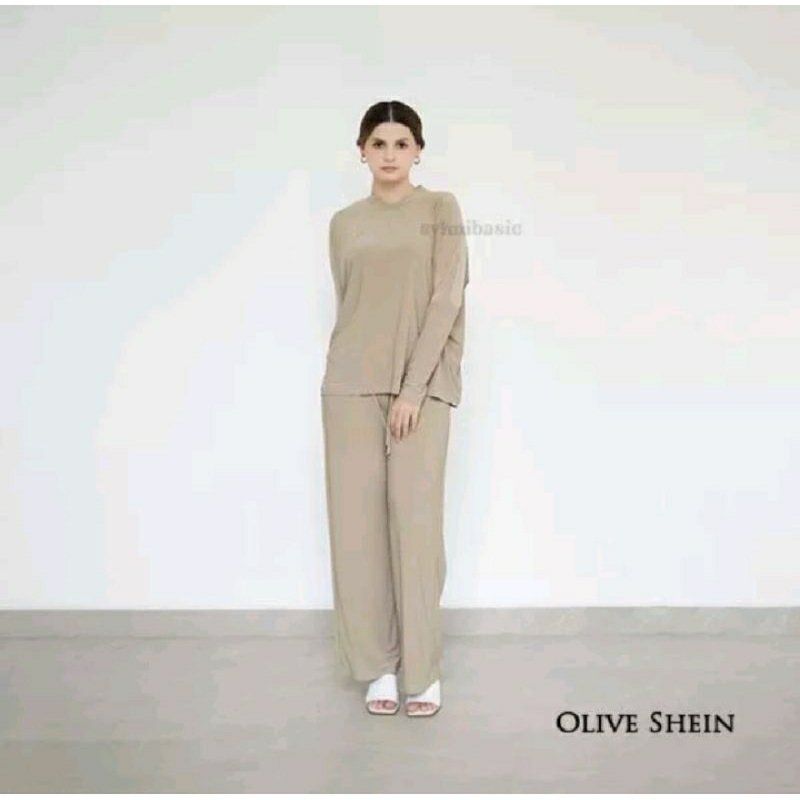 Noora One set by sylmi basic