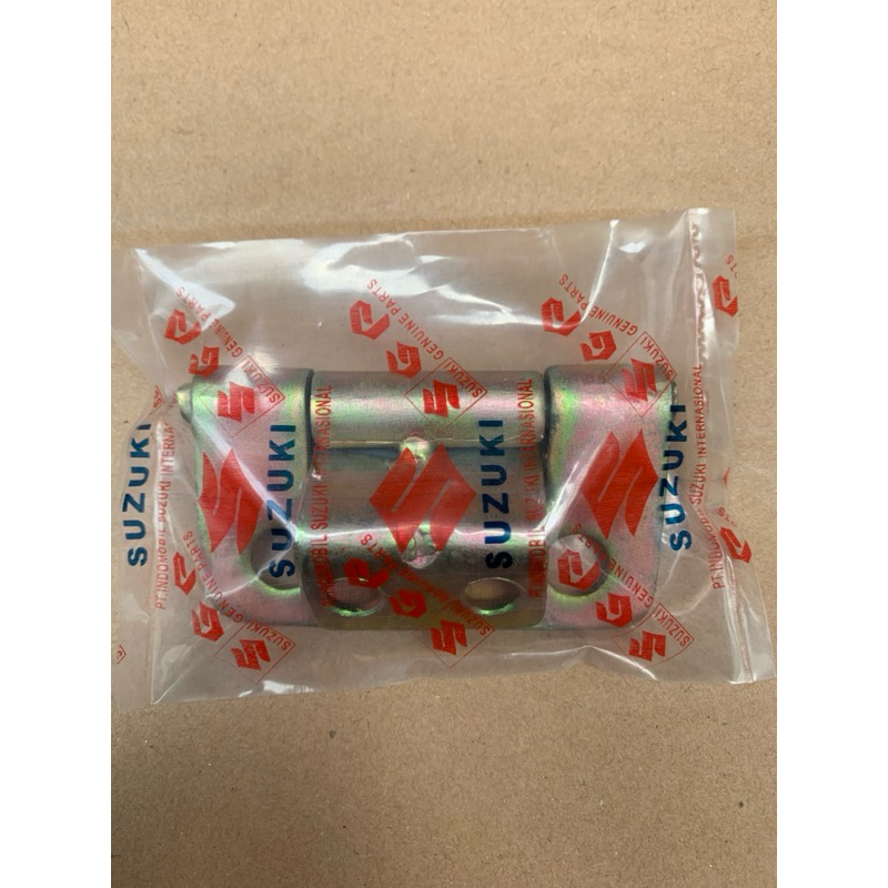 ENGSEL PINTU BAK BELAKANG MOBIL CARRY 1.0,FUTURA,T120SS