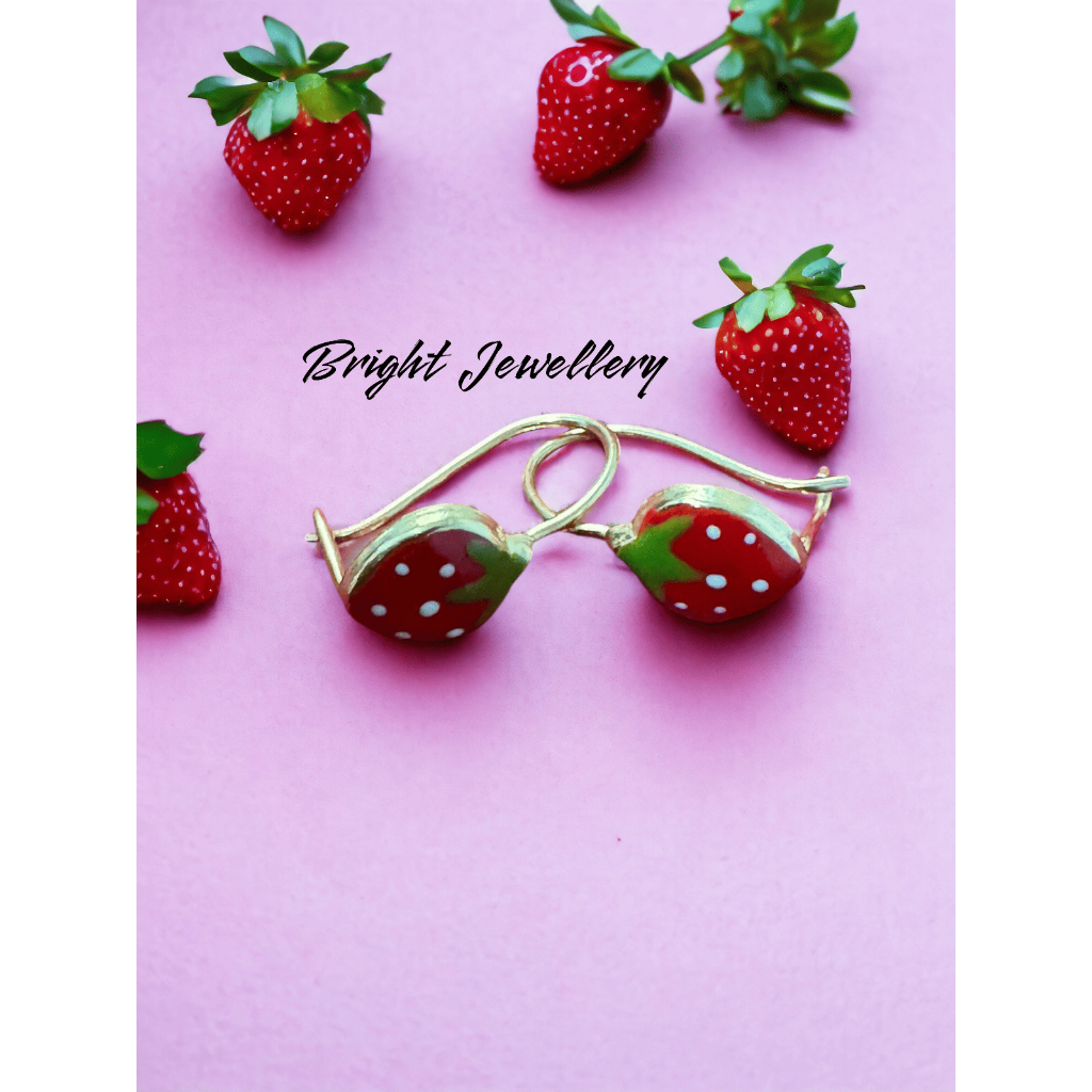 Anting anak strawberry 0.5gr emas muda
