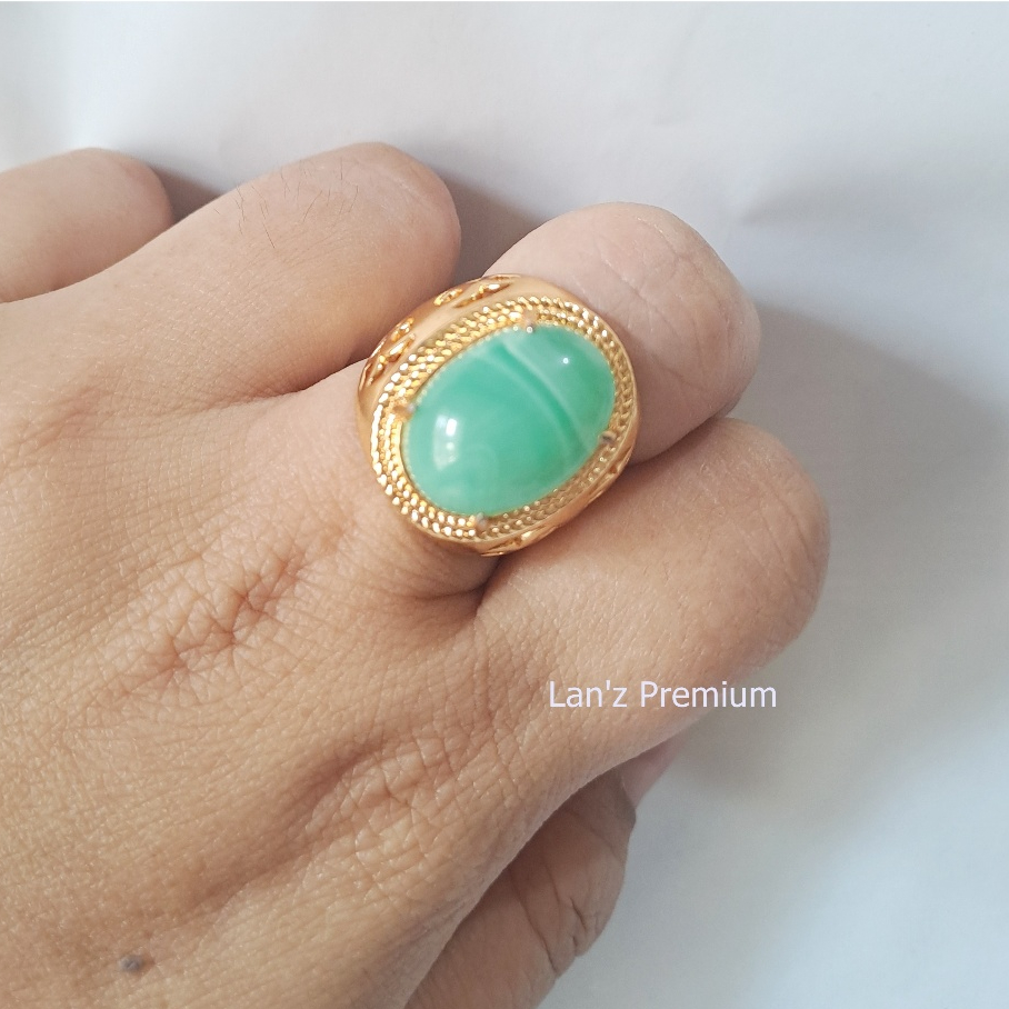 Cincin BATU Pria Hijau Polos Titanium Emas 22K