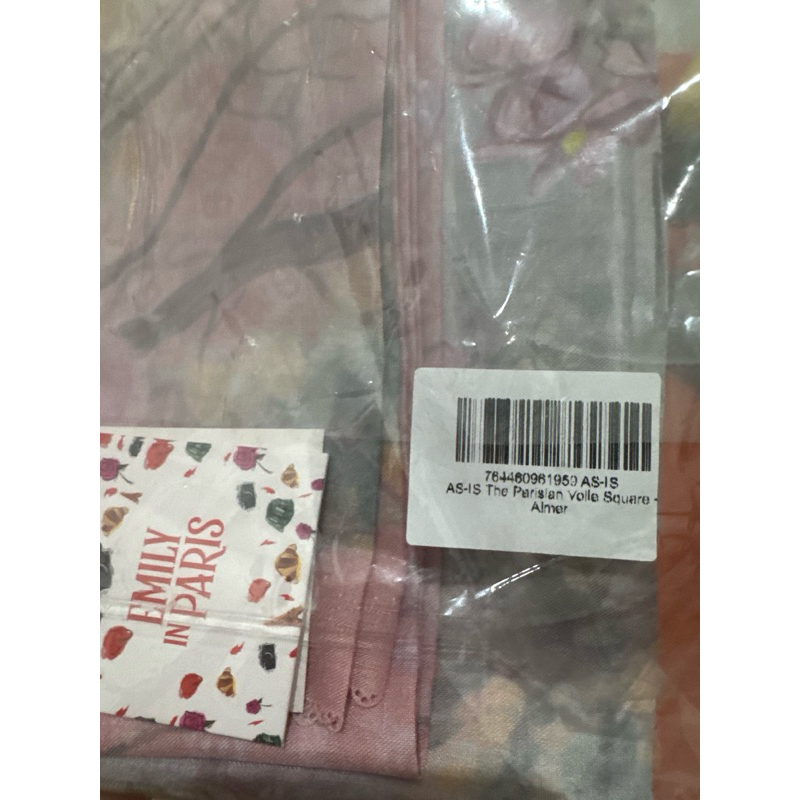 As is Buttonscarves parisian aimer