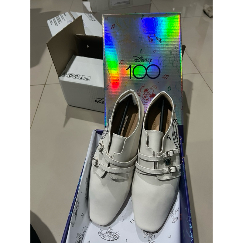 Ittaherl Disney 100th Loafer size 39