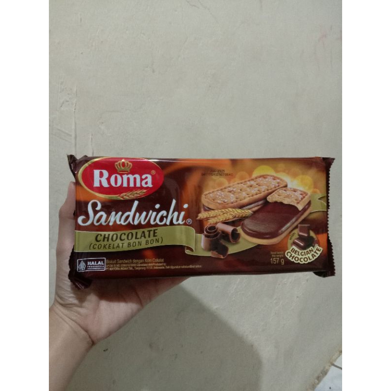 

Roma Sandwichi Rasa Belgian Chocolate (Coklat Bon Bon)