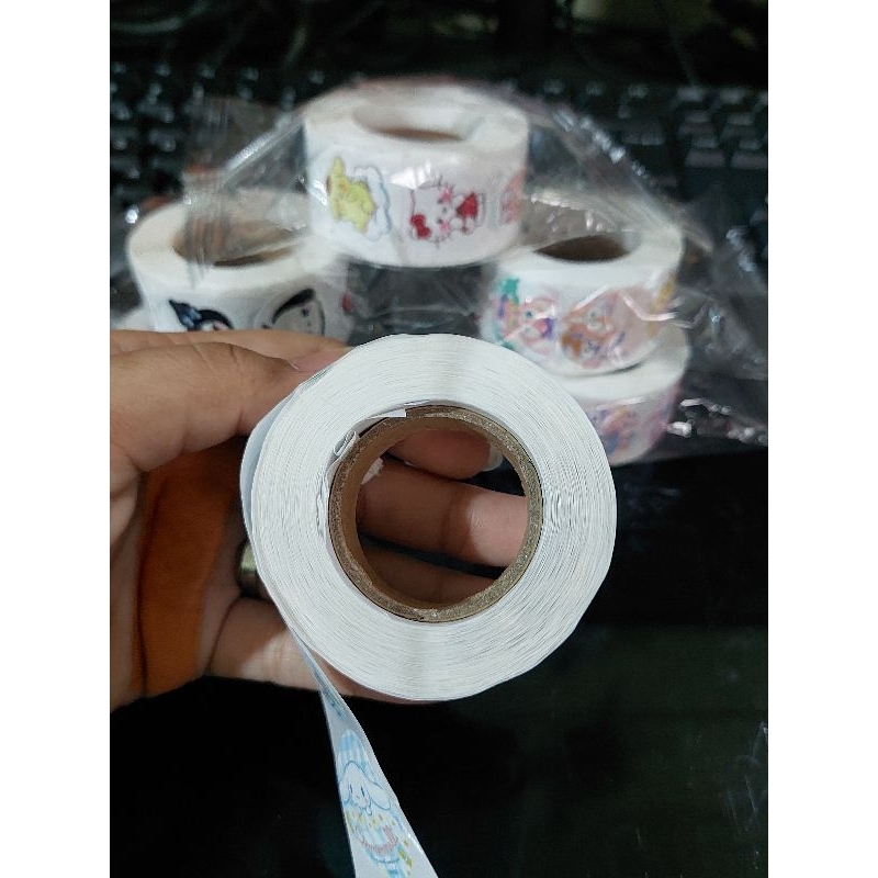 

Stiker Roll karakter Sanrio and thank you| terima kasih uk 2cm isi 500pcs