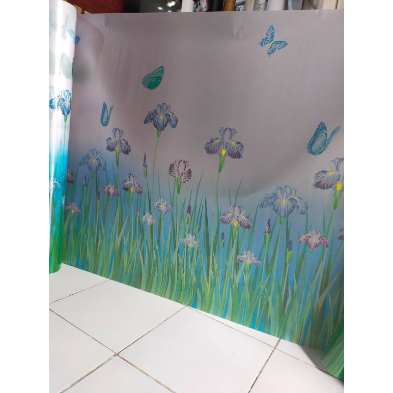 stiker kaca motif daun hijau kupu kupu biru