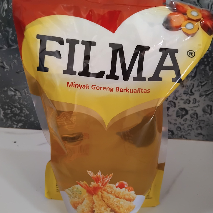 

minyak goreng filma refill 2 liter