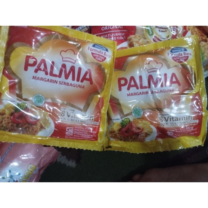 

Margarin palmia 200gram