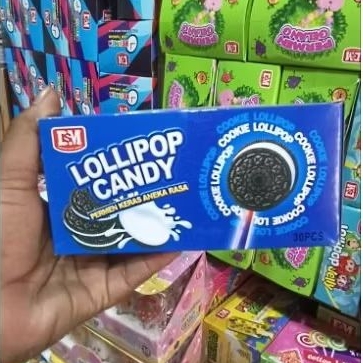 lollipop candy bentuk oreo( 1 pack isi 30 pcs) gagang permennya bisa menyala