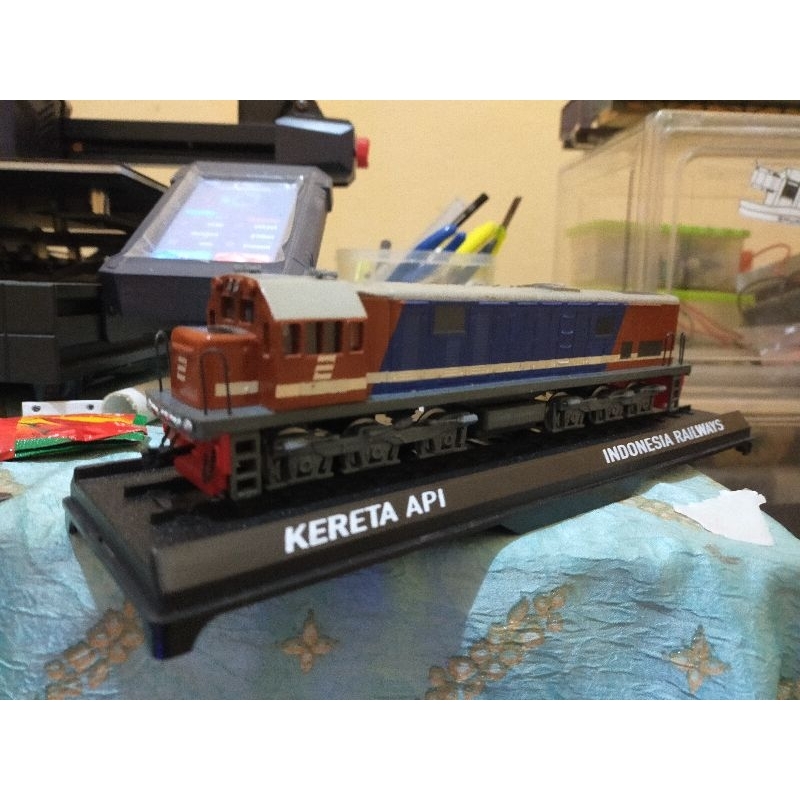 CC 201 Agung Craft Merah Biru Perumka Dummy